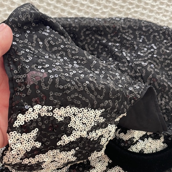 NWT EXPRESS HOUNDSTOOTH SEQUIN RUCHED SHOULDER TOP - Picture 12 of 12